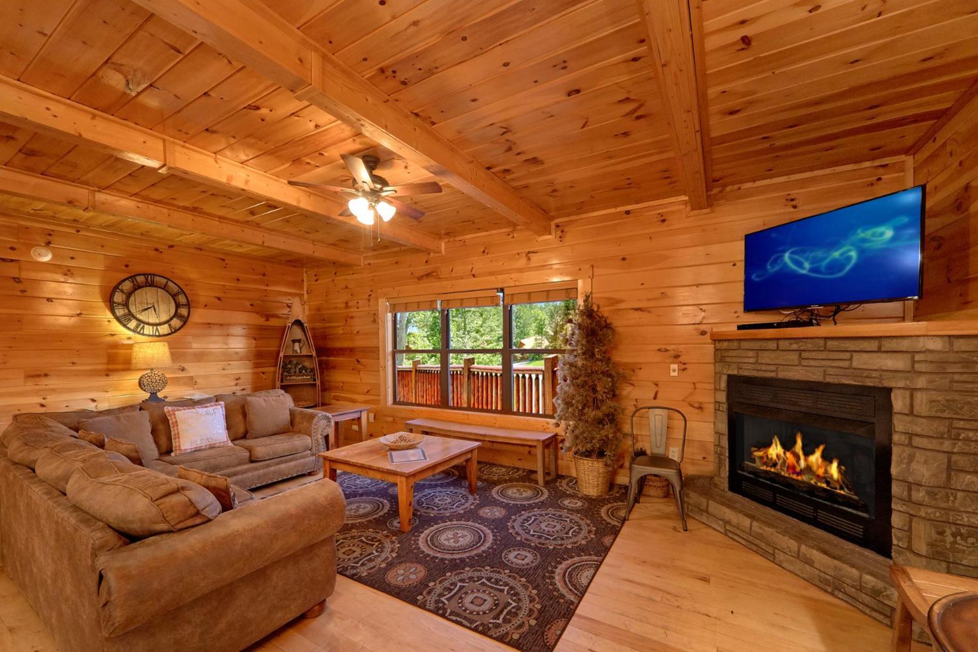 Misty Mountain Lodge Holiday Home Гатлинбург Экстерьер фото